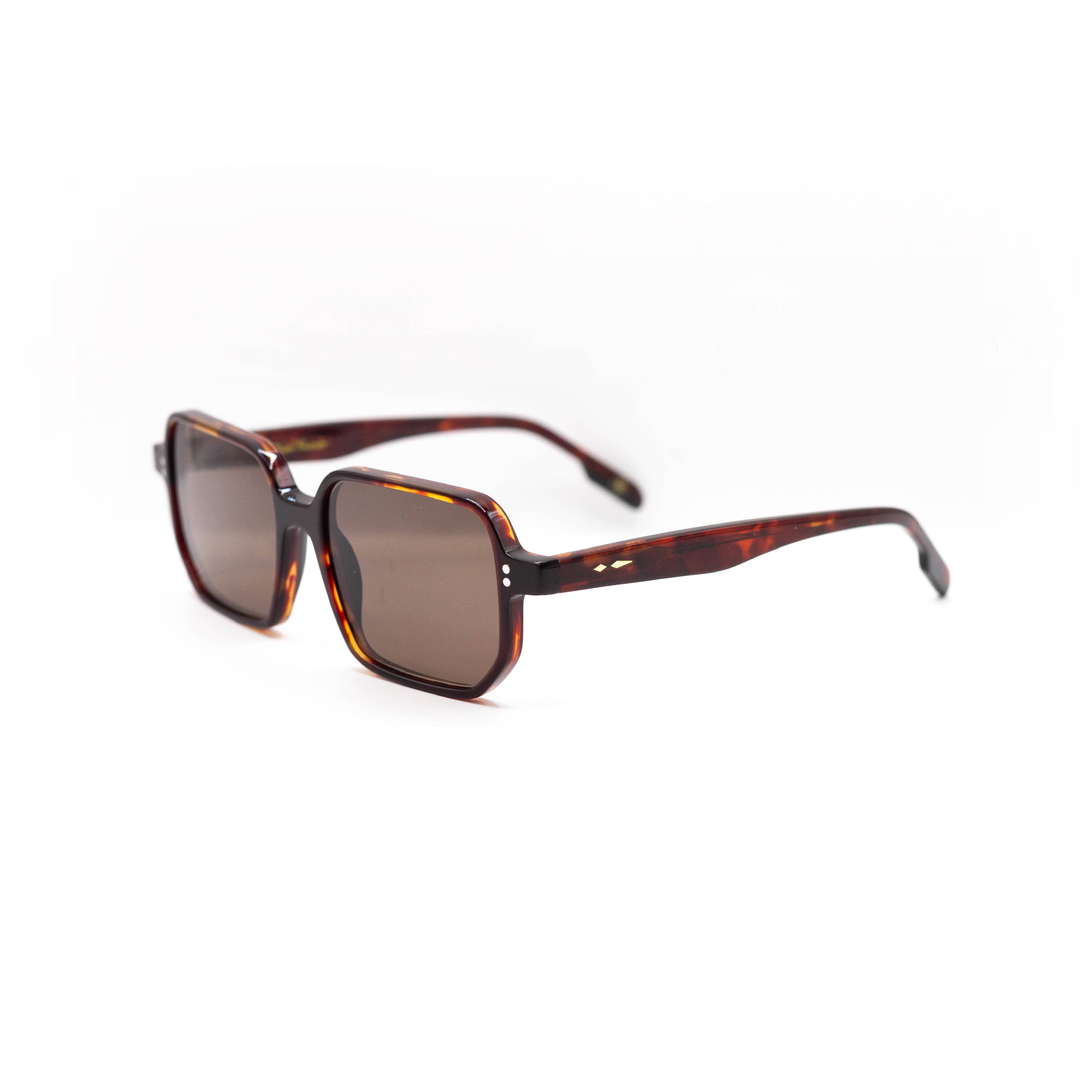 Acheter Lunettes Paname - Europe C1 Reconditionné - 90,00 € Lunettes Paname - Europe C1 Reconditionné - reconditionné disponible sur Oculus Reparo